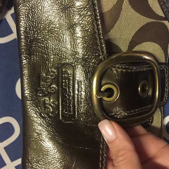 Coach Mini - Picture 2 of 5